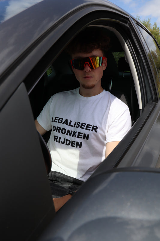 Legaliseer Dronken Rijden T-Shirt